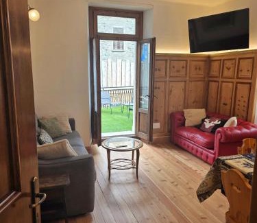 Bormio Apartment | Appartamento 110mq Zona Terme posto auto privato