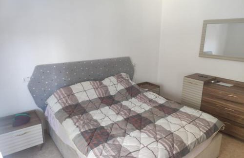 Shkembi i Kavajes Bed & Breakfast | Appartamento accogliente a Durazzo, vicino al mare