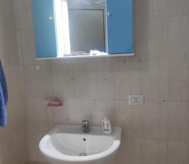 Shkembi i Kavajes Bed & Breakfast | Appartamento accogliente a Durazzo, vicino al mare