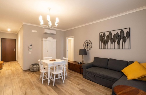 Municipio 1 Apartment | Appartamento Adara in Bari
