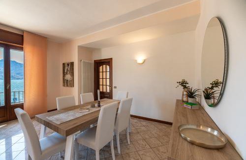 Vignola Apartment | Appartamento Bellavista - Lake Como View - near the beach