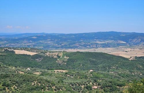 Castel del Piano Apartment | Appartamento con 2 camere in borgo medievale