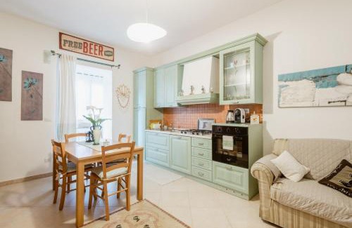 Alghero Apartment | Appartamento con giardino nel cuore di Alghero vicino al mare