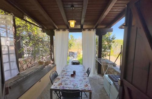 San Teodoro City Centre Apartment | Appartamento con Soppalco Tamerici