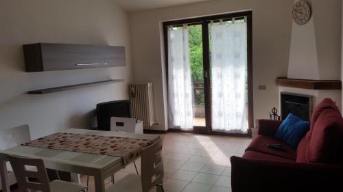 Luino Apartment | Appartamento Dellea