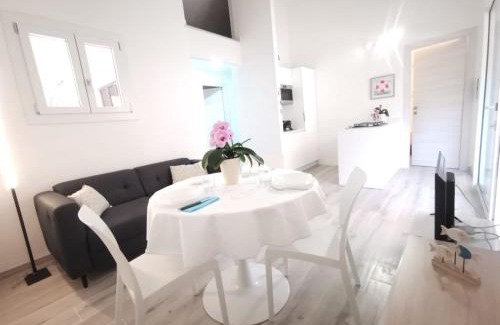 Santa Margherita di Pula Apartment | Appartamento due passi dal mare