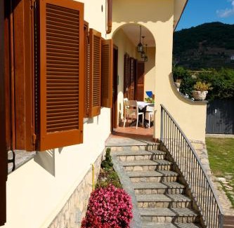 Scala Apartment | Appartamento Emma in Villa Laura