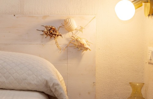 Baunei Apartment | Appartamento in legno e pietra conforme alla tradizione sarda