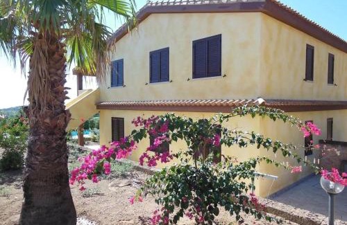 Tertenia Apartment | Appartamento in splendido e riservato villaggio, marina di Tertenia