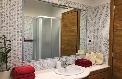 Lillianes Apartment | Appartamento Indipendente nel cuore delle Alpi