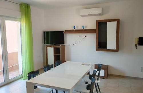 San Giovanni Suergiu Apartment | Appartamento Sankt Johann