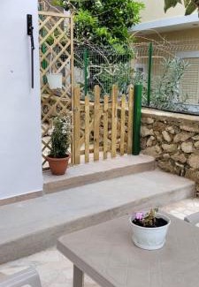 Qafe e Gjashtes Apartment | Appartamento - Jasmine