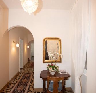Quartiere XVII Trieste Apartment | Appartamento Luminoso con vista su Villa Ada