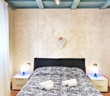Santa Croce Apartment | Appartamento Luna 36 in centro a Firenze