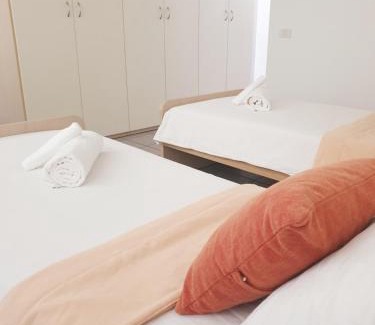 Lecco Apartment | APPARTAMENTO MODERNO con parcheggio gratuito di fronte