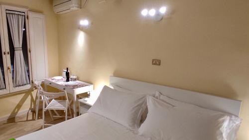 Oltrarno Apartment | Appartamento Mughetto
