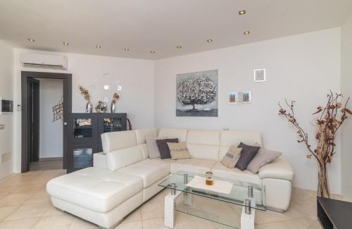 Porto Pozzo House | Appartamento Porto Pozzo