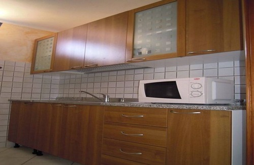 Chia Apartment | Appartamento Primo Piano Vista Mare in Villa Lolu , 15 Minuti a Piedi dal Mare