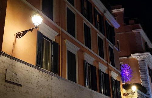 Rione IV Campo Marzio Apartment | Appartamento Romeo, nel cuore di Roma