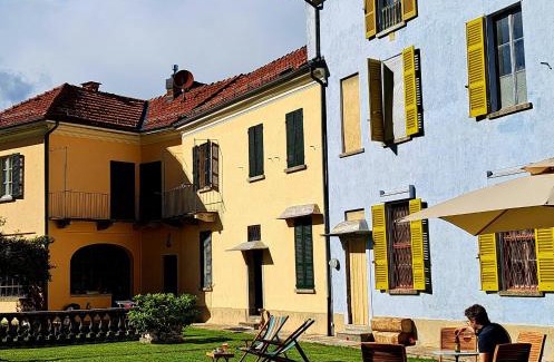 Madonna del Sasso Apartment | Appartamento soleggiato con vista panoramica - Via Rinaldi