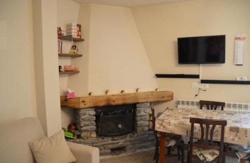 Temu Apartment | appartamento TOLLARINI Pontagna Temù Tonale