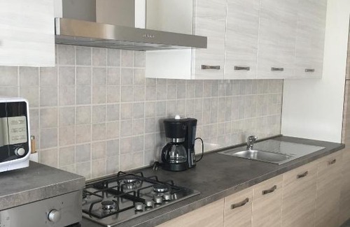 Pacengo Apartment | Appartamento Vacanze "HOLIDAYHOMELARTISTA"