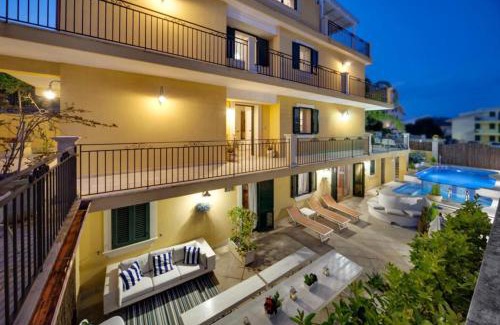 Marina di Ragusa Apartment | Appartamento Venere in villa 18pax