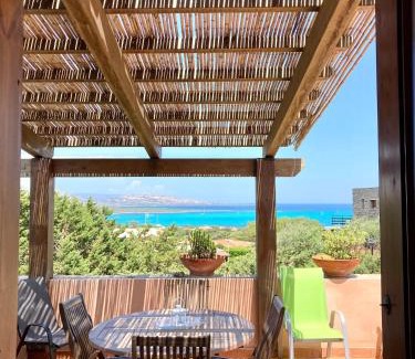 La Pelosa House | Appartamento Vista Mare - Amazing Sea View Apartment