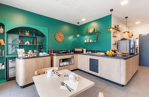 Lardenne Apartment | Appart’City Confort Toulouse Purpan