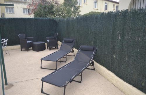 Amelie-les-Bains-Palalda Apartment | Appartement rez-de-jardin proche du centre ville et de la cure