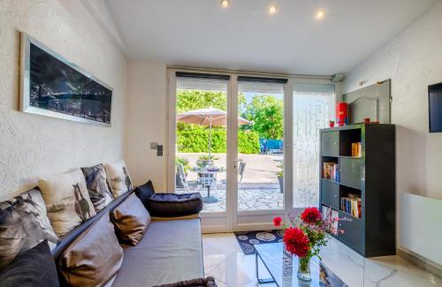 Saint-Cezaire-sur-Siagne Apartment | Appartement Lou Paradou