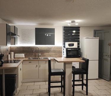 Amelie-les-Bains-Palalda Apartment | appartement calme de 48m2