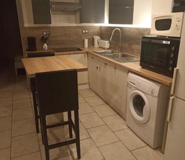 Amelie-les-Bains-Palalda Apartment | appartement calme de 48m2