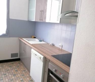 Saint-Andre-les-Vergers Apartment | Appartement 3 chambres