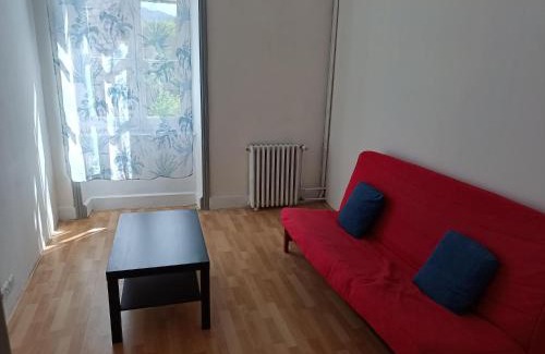 Saint-Martin-de-Valamas Apartment | Appartement avec terrasse 53m2