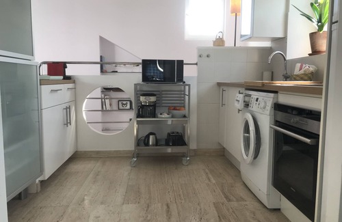 Champigny-sur-Marne Apartment | Appartement Lumineux Dans Hôtel Particulier Avec Terrasse Bord de Marne