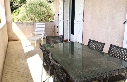Sant'Andrea-di-Cotone Apartment | Appartement vue Mer, Pied de Montagne