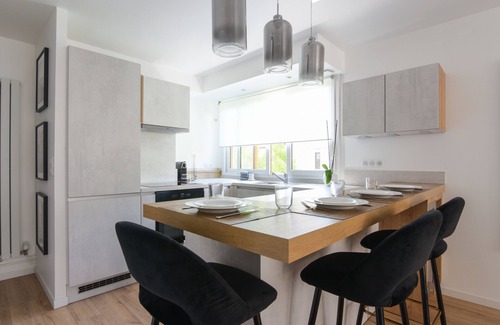 Parchamp–Albert Kahn Apartment | Appartement de l'Abondance - Welkeys