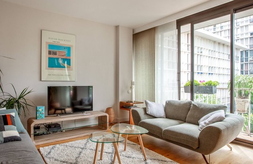 Republique–Point-du-Jour Apartment | Appartement Germain - Welkeys