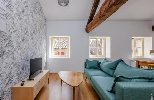 Castelnau-de-Montmiral Apartment | Appartement MIA - Calme - Castelnau de Montmirail