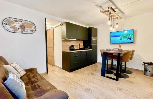 Concarneau Apartment | Appartement à 100m de la plage et Thalasso