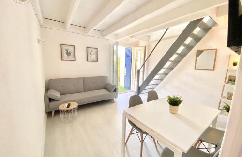 Les Sablettes Apartment | Appartement à 150 m de la mer