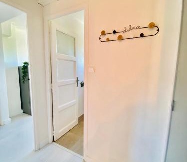 Les Sablettes Apartment | Appartement à 150 m de la mer
