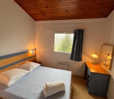 La Salvetat-sur-Agout Apartment | Appartement à 200 m du lac de la Raviège