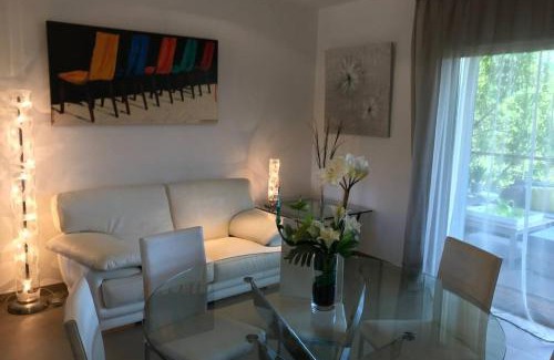 Pinarellu Apartment | Appartement à 50 mètres de la plage