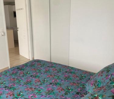 Frejus Apartment | Appartement à Frejus avec piscine et terrasse