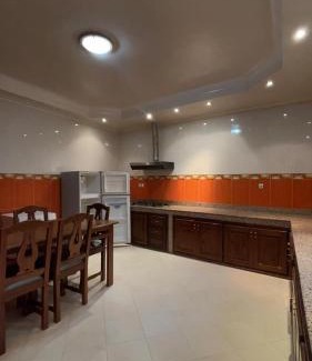 Bloc G Apartment | appartement à louer meublé 138 m2
