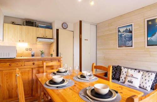 Vielle-Aure Apartment | Appartement à Vielle-Aure, 6 pers, proche centre Saint Lary, parking, navette ski gratuite - FR-1-296-386