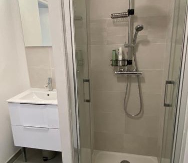 Villenave-d'Ornon Apartment | Appartement à Villenave d'Ornon avec jardin fraîchement rénové