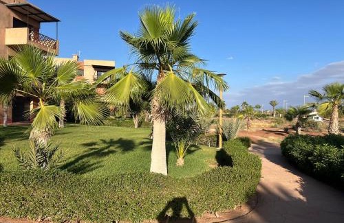 Palmeraie Apartment | Appartement élégant avec vue sur piscine jardin verdoyant et wifi ultra rapide